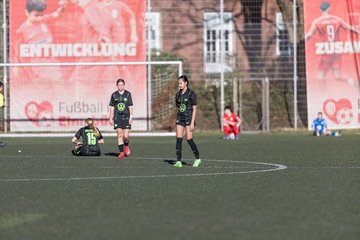 Bild 366 - wBJ Eimsbuettler TV - VfL Wolfsburg : Ergebnis: 1:3